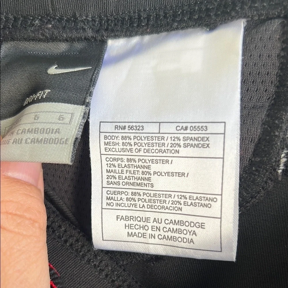Nike Black Leggings compression capris size large